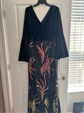 Event/prom/formal dress